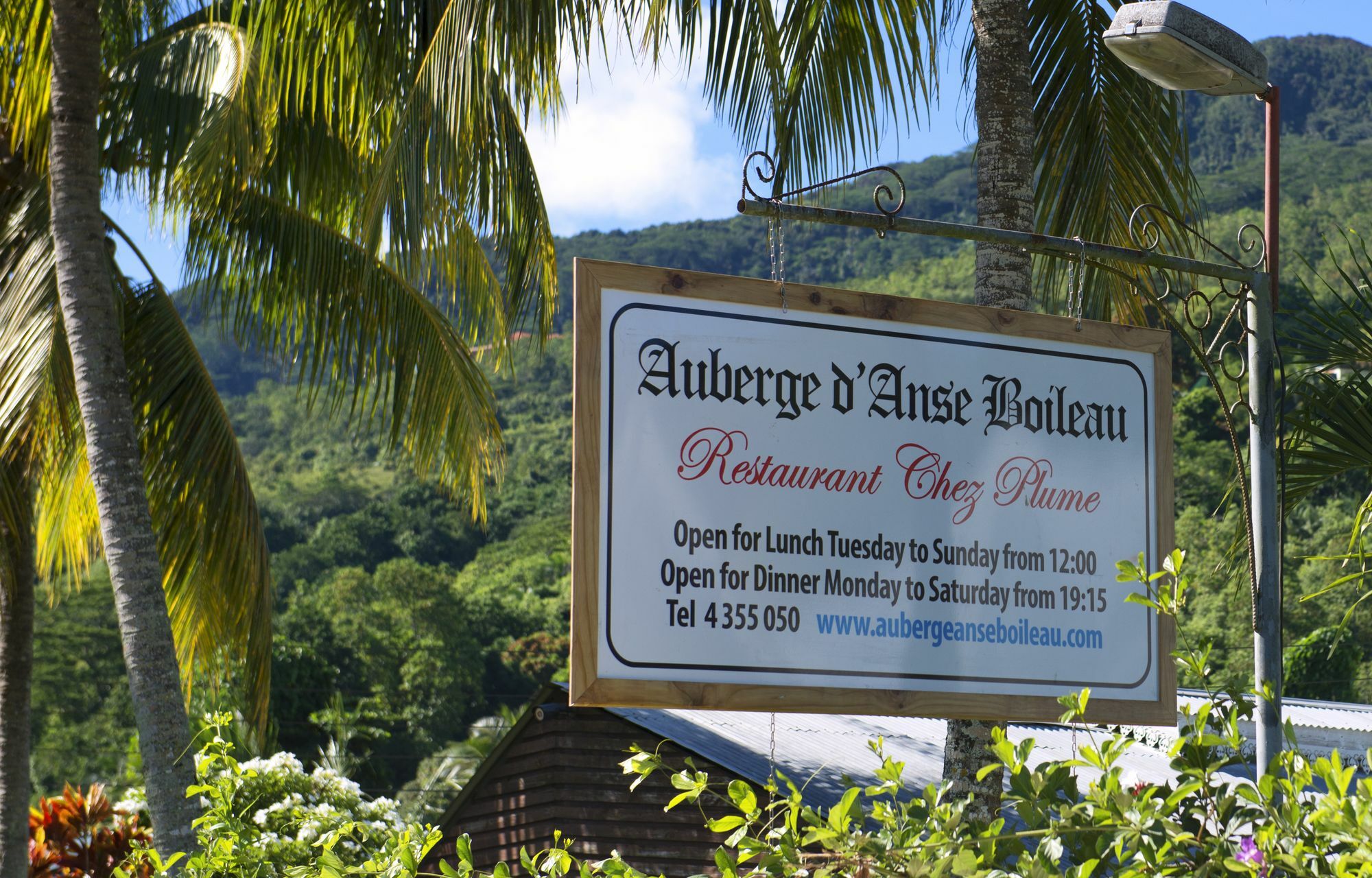 Auberge Chez Plume Anse Boileau Exterior foto